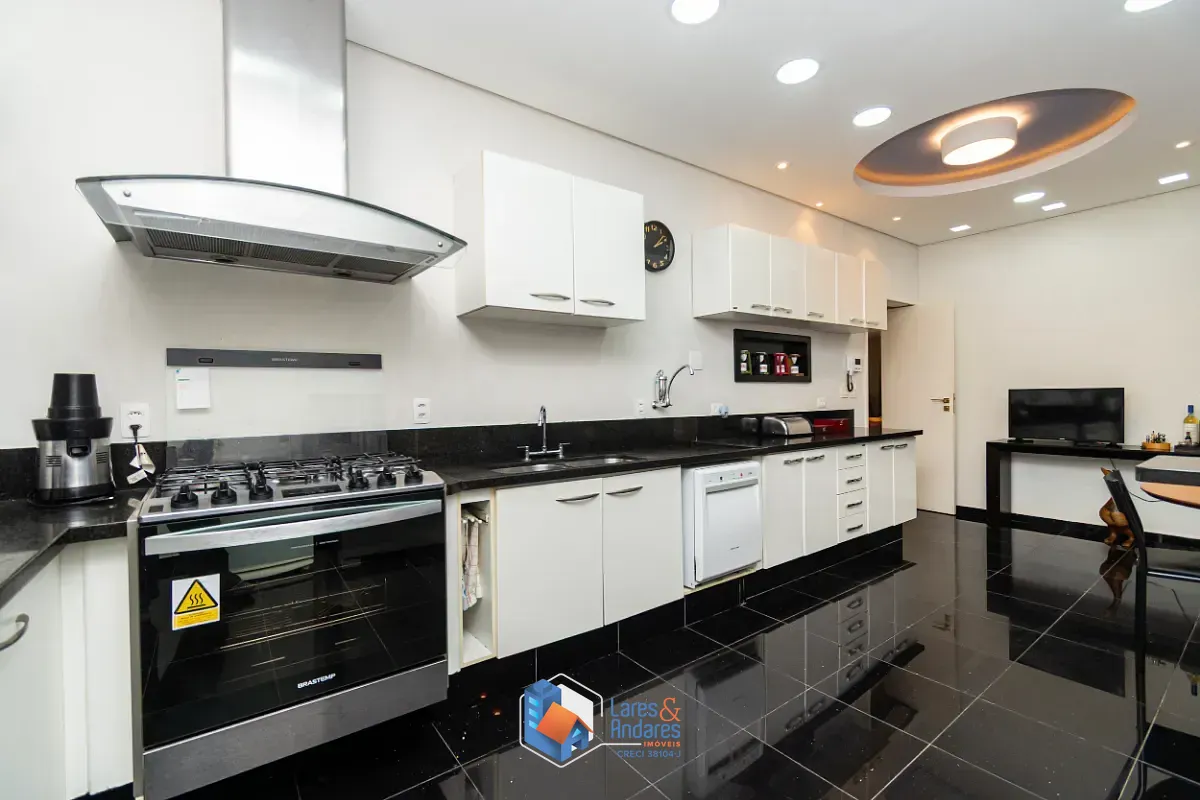 Casa, 3 quartos, 345 m² - Foto 48