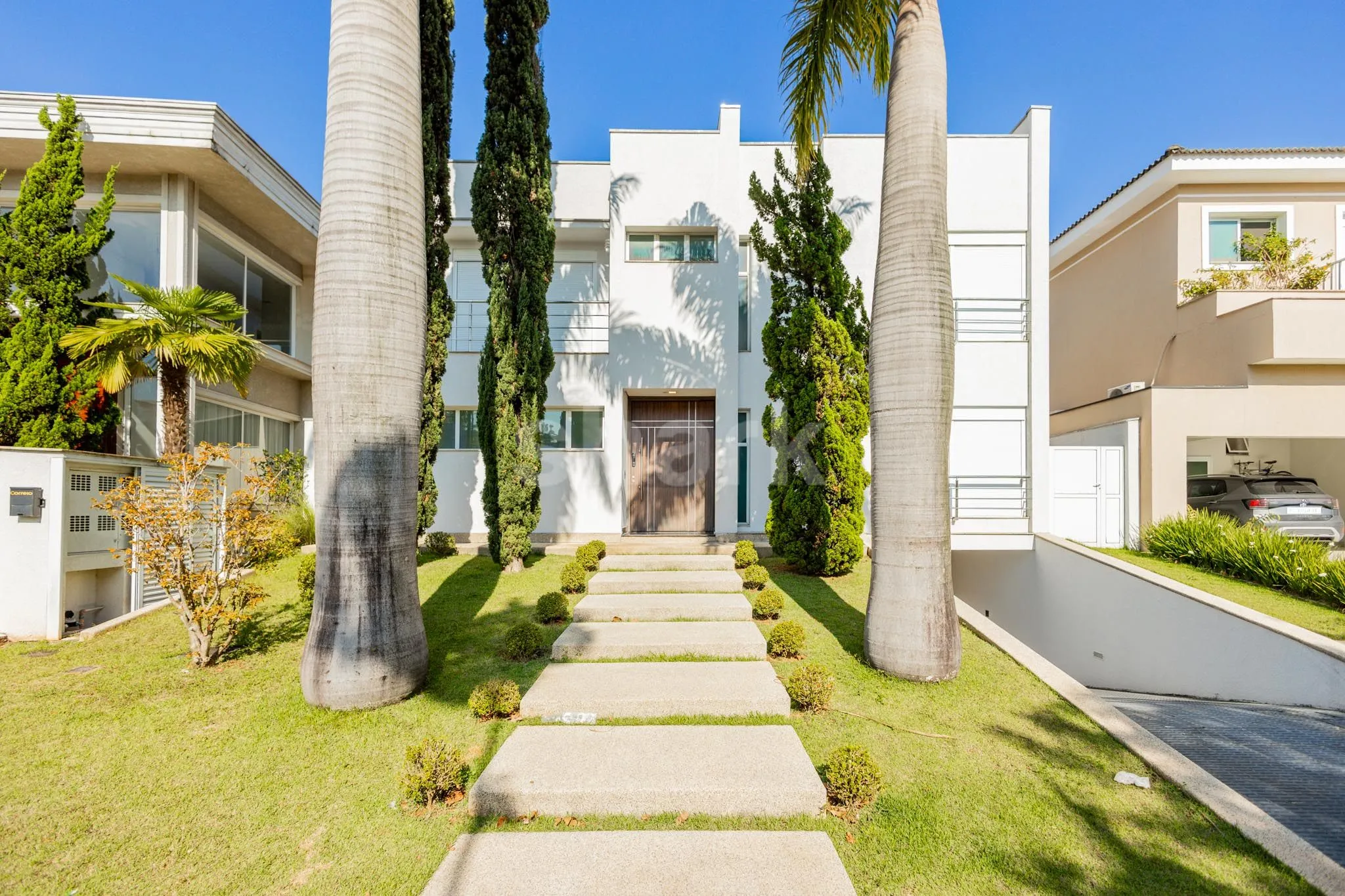 Casa em Alphaville — foto 1