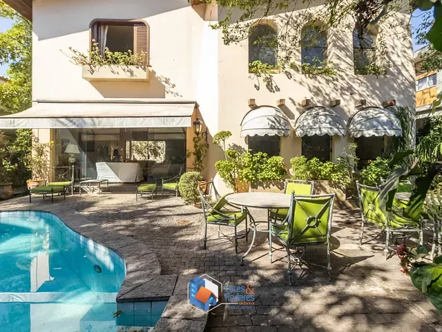Casa com 544m² 5 quartos e 5 banheiros, à venda, no bairro Jardim Guedala em São Paulo