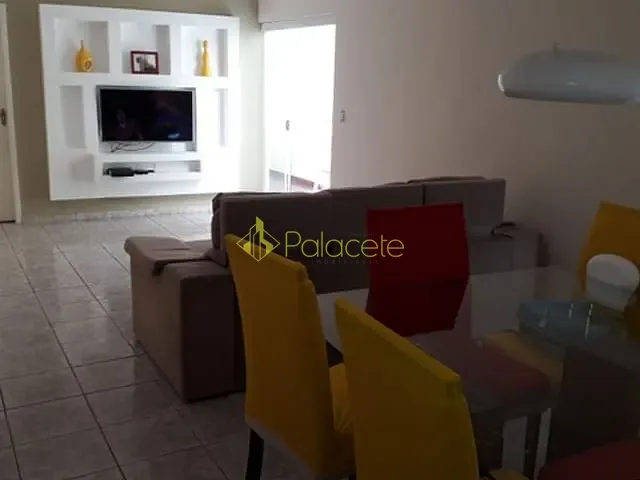 Casa com 120m² 2 quartos e 1 banheiro, à venda, no bairro Parque Senhor do Bonfim em Taubaté