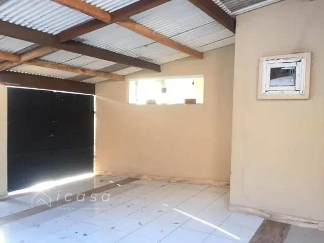 Casa com 300m² 3 quartos e 2 banheiros, à venda, no bairro Vila Resende em Caçapava