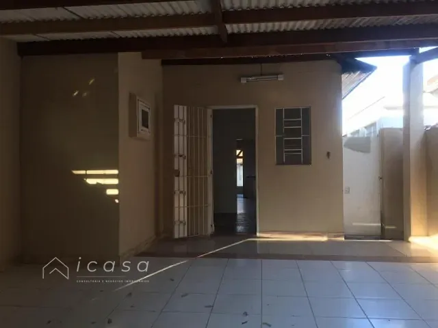 Casa com 300m² 3 quartos e 2 banheiros, à venda, no bairro Vila Resende em Caçapava