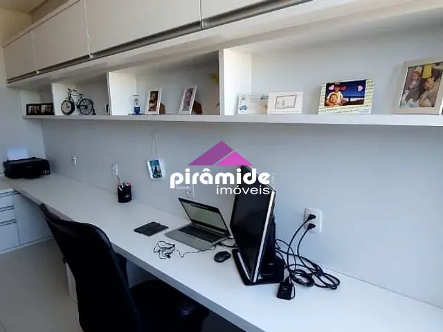Casa com 366m² 3 quartos e 5 banheiros, à venda, no bairro Condomínio Terras do Vale em Caçapava