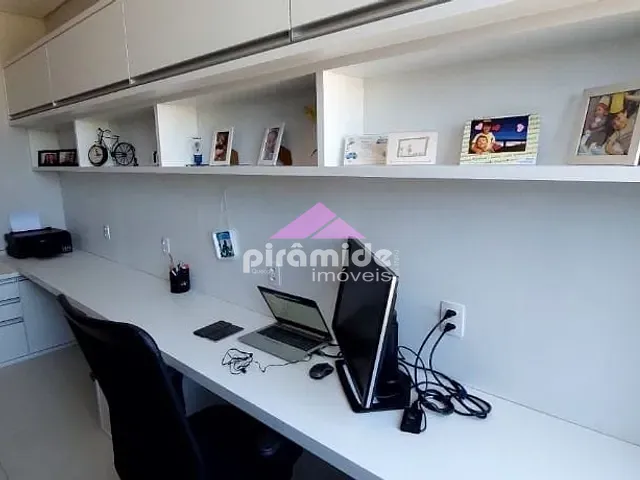 Casa com 366m² 3 quartos e 5 banheiros, à venda, no bairro Condomínio Terras do Vale em Caçapava