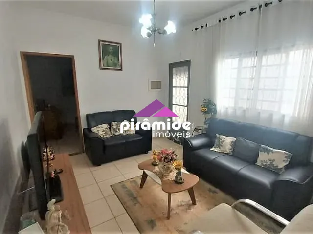Casa com 125m² 6 quartos e 3 banheiros, à venda, no bairro Jardim Satélite em São José dos Campos
