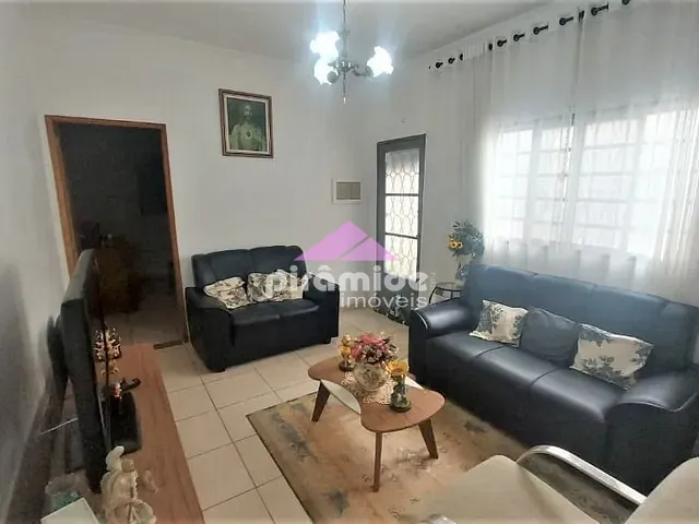 Casa com 125m² 6 quartos e 3 banheiros, à venda, no bairro Jardim Satélite em São José dos Campos