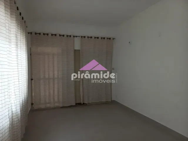 Casa com 500m² 5 quartos e 4 banheiros, à venda ou para alugar, no bairro Jardim Bela Vista em São José dos Campos