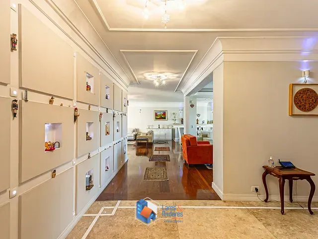 Casa com 1200m² 6 quartos e 7 banheiros, à venda, no bairro Brooklin Paulista em São Paulo