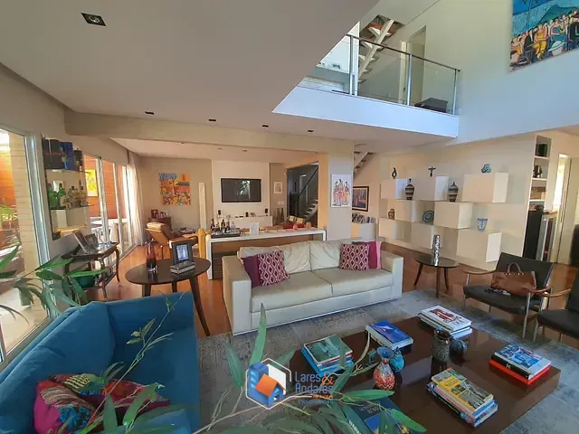 Casa com 600m² 4 quartos e 5 banheiros, à venda, no bairro Brooklin em São Paulo
