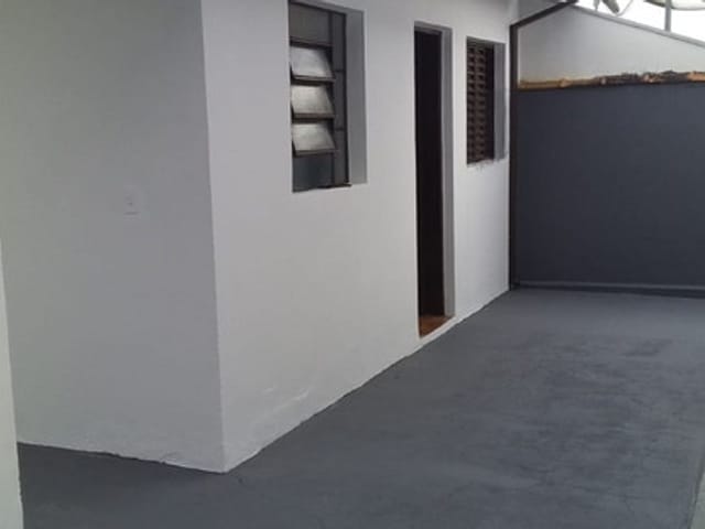 Casa com 300m² 3 quartos e 1 banheiro, à venda, no bairro Chácara Galega em Pindamonhangaba