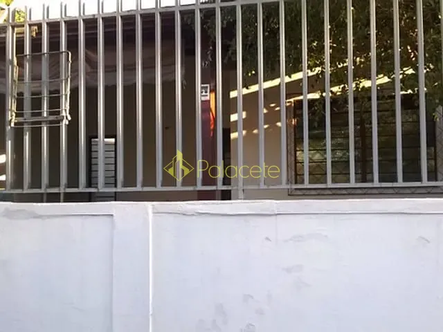 Casa com 300m² 3 quartos e 1 banheiro, à venda, no bairro Chácara Galega em Pindamonhangaba