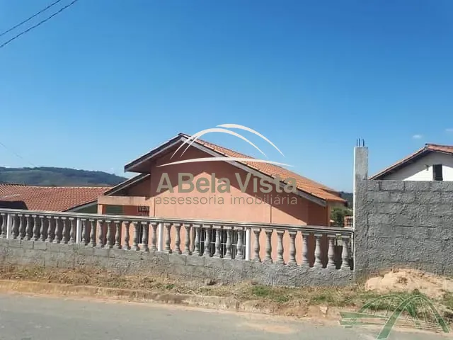 Casa com 220m² 3 quartos e 2 banheiros, à venda, no bairro Recanto Maravilha III em Santana de Parnaíba
