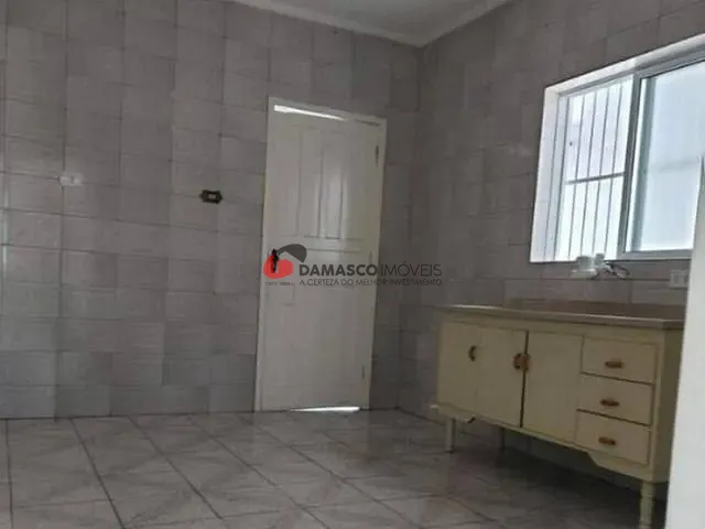 Casa 2 quartos e 1 banheiro, à venda, no bairro Vila Aquilino em Santo André