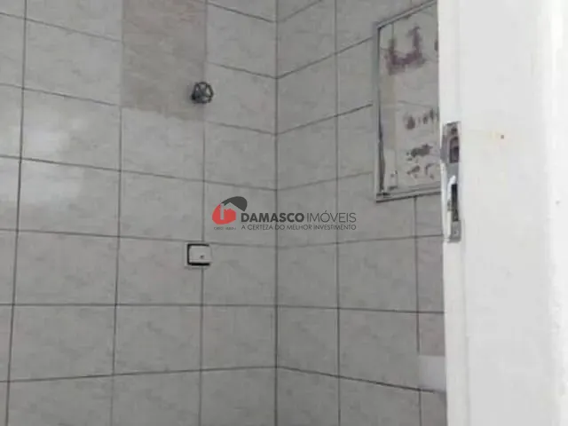 Casa 2 quartos e 1 banheiro, à venda, no bairro Vila Aquilino em Santo André