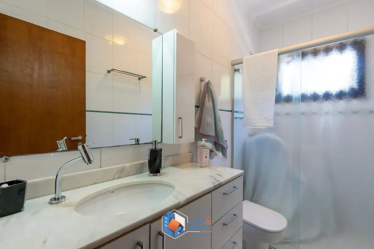 Casa, 4 quartos, 240 m² - Foto 36