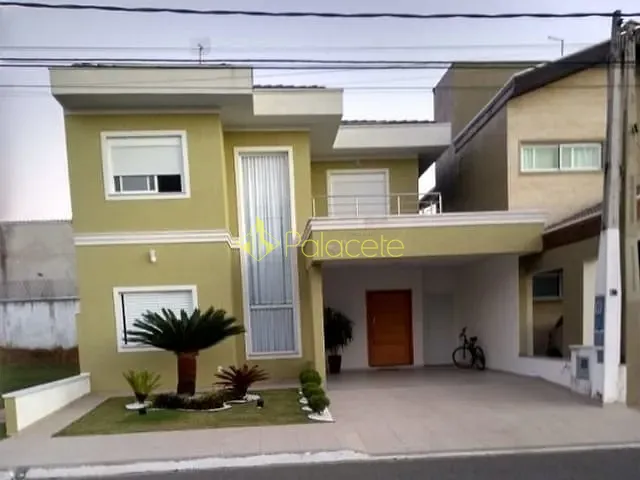 Casa com 250m² 4 quartos e 5 banheiros, à venda, no bairro Piracangaguá em Taubaté