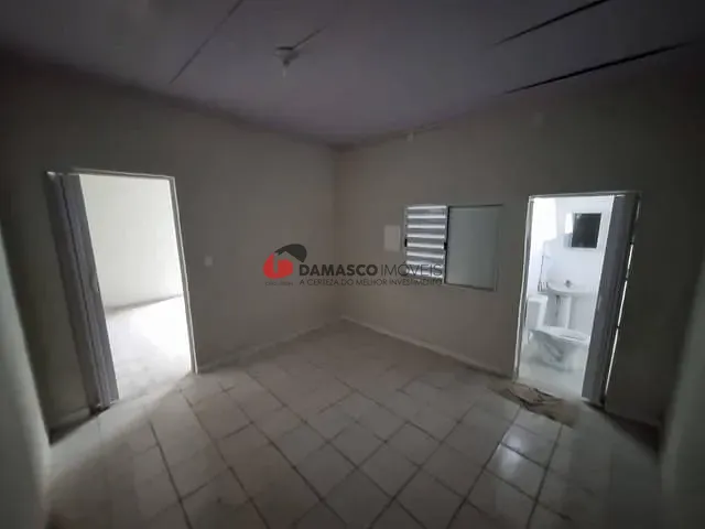 Casa 1 quarto e 1 banheiro, à venda, no bairro São José em São Caetano do Sul
