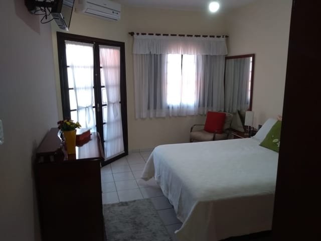 Casa com 125m² 2 quartos e 2 banheiros, à venda, no bairro Residencial Ouro Verde em Pindamonhangaba