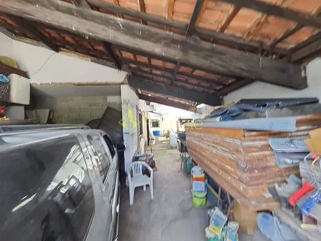 Casa à venda ou para alugar, no bairro Campos Elíseos em Taubaté