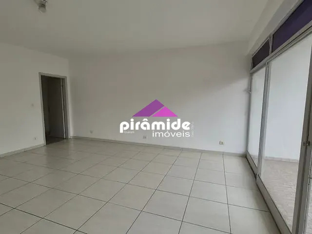 Casa com 204m² 3 quartos e 2 banheiros, à venda ou para alugar, no bairro Vila Maria em São José dos Campos
