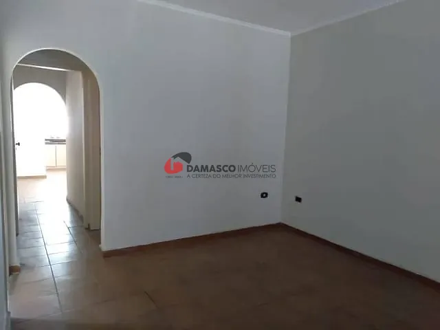 Casa com 240m² 3 quartos e 1 banheiro, à venda, no bairro Vila Marli em São Bernardo do Campo