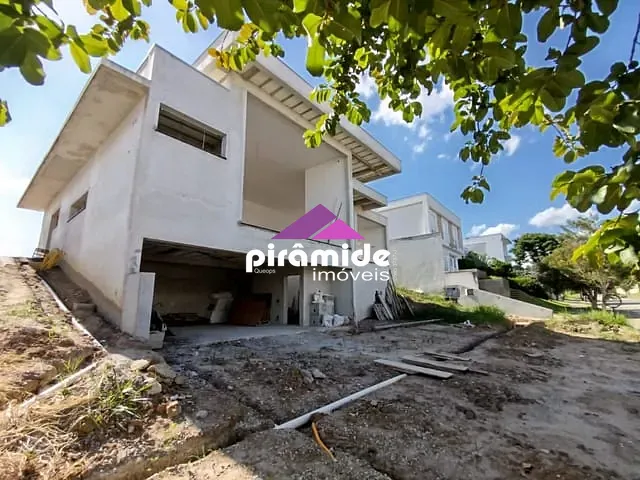 Casa com 806m² 4 quartos e 6 banheiros, à venda, no bairro Urbanova em São José dos Campos
