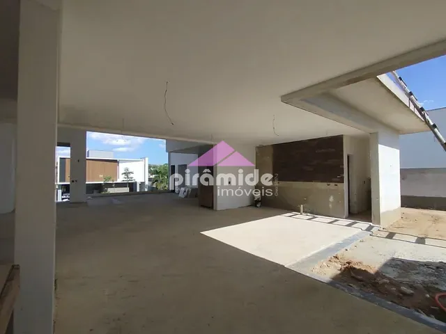 Casa com 806m² 4 quartos e 6 banheiros, à venda, no bairro Urbanova em São José dos Campos