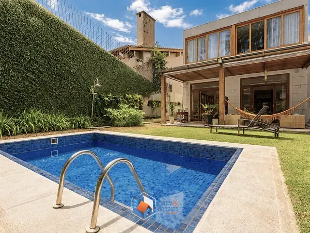 Casa com 500m² 4 quartos e 6 banheiros, à venda, no bairro Jardim Viana em São Paulo