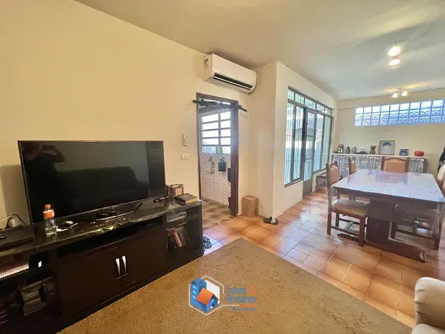 Casa com 437m² 4 quartos e 4 banheiros, à venda, no bairro Jardim Jaraguá (São Domingos) em São Paulo