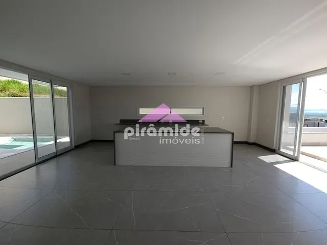 Casa com 450m² 3 quartos e 5 banheiros, à venda, no bairro Urbanova em São José dos Campos