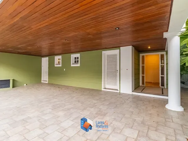 Casa com 288m² 4 quartos e 5 banheiros, à venda, no bairro Alto da Boa Vista em São Paulo