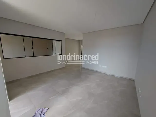 Casa com 150m² 3 quartos e 3 banheiros, à venda, no bairro Jardim Tarumã em Londrina
