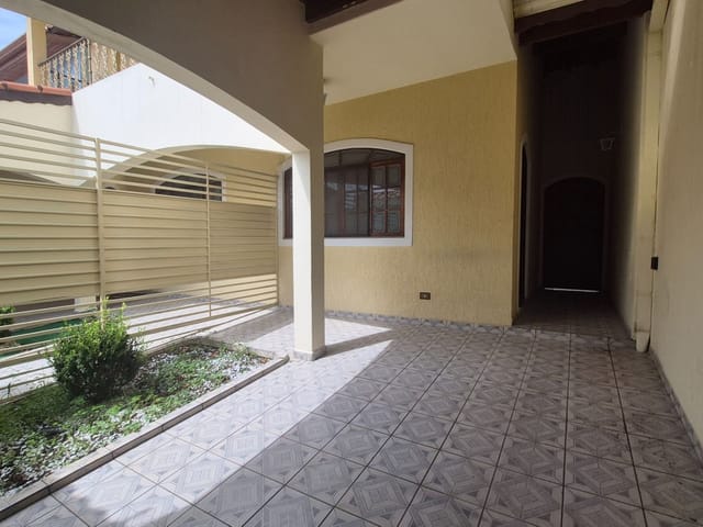 Foto do Casa - Casa com 3 dormitórios para alugar, 180 m² por R$ 3.155,32/mês - Vila Tesouro - São José dos Campos/SP | PIRAMIDE IMOVEIS