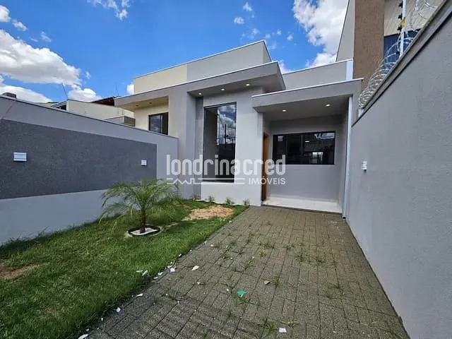 Casa com 125m² 3 quartos e 2 banheiros, à venda, no bairro Coliseu em Londrina