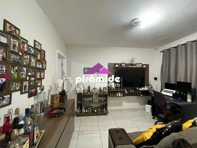 Casa com 125m² 2 quartos e 1 banheiro, à venda, no bairro Bosque dos Eucaliptos em São José dos Campos
