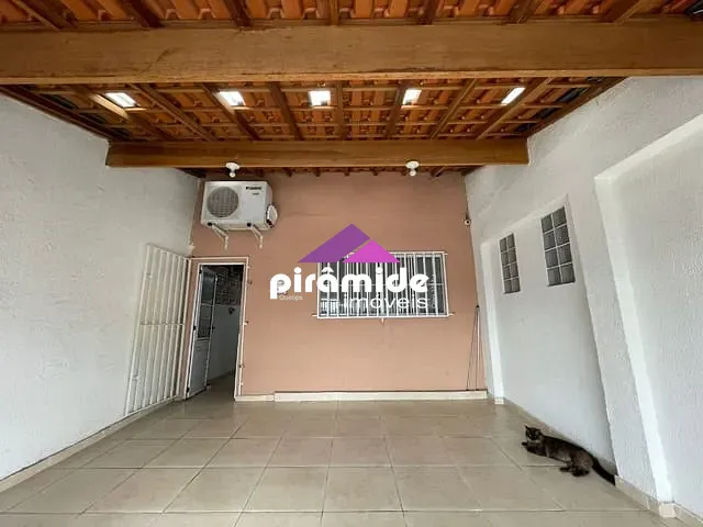 Casa com 125m² 2 quartos e 1 banheiro, à venda, no bairro Bosque dos Eucaliptos em São José dos Campos