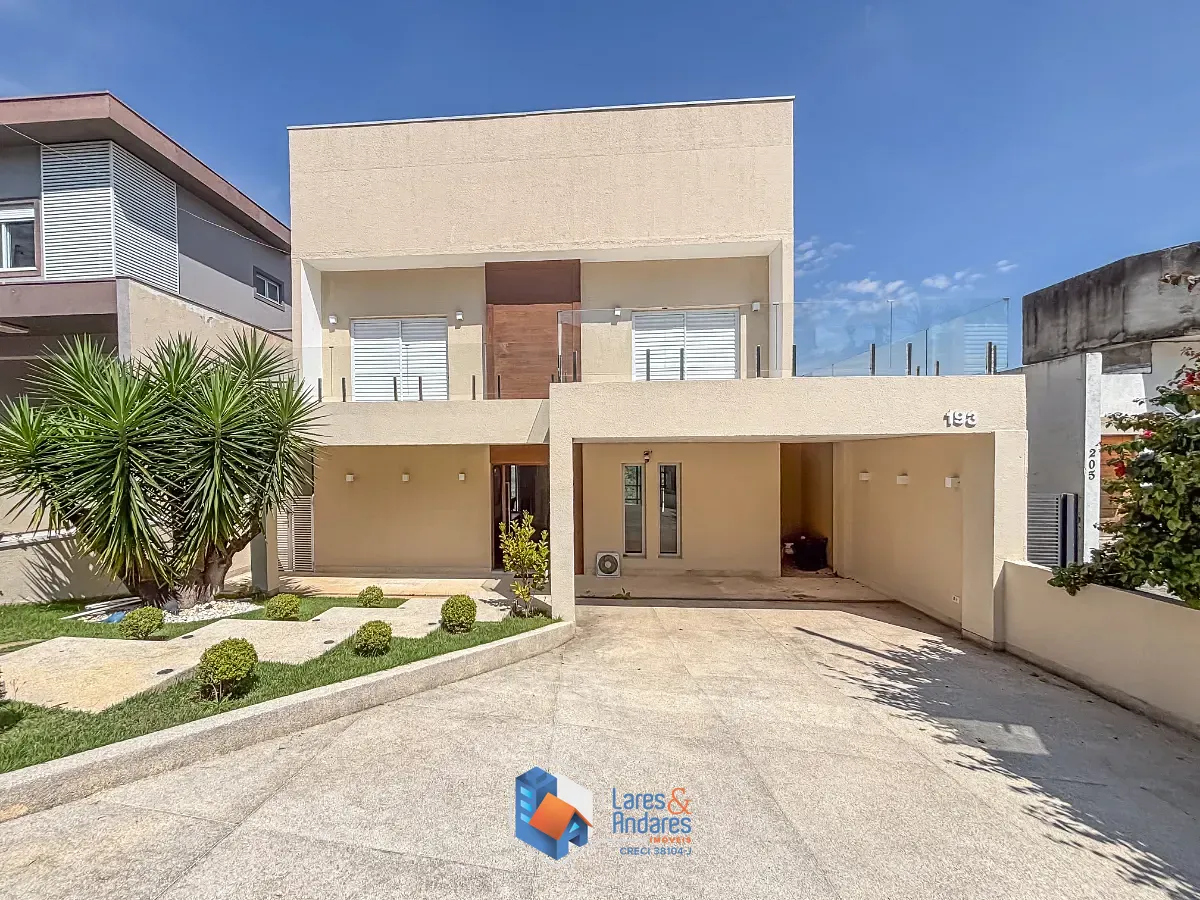 Casa, 4 quartos, 300 m² - Foto 1