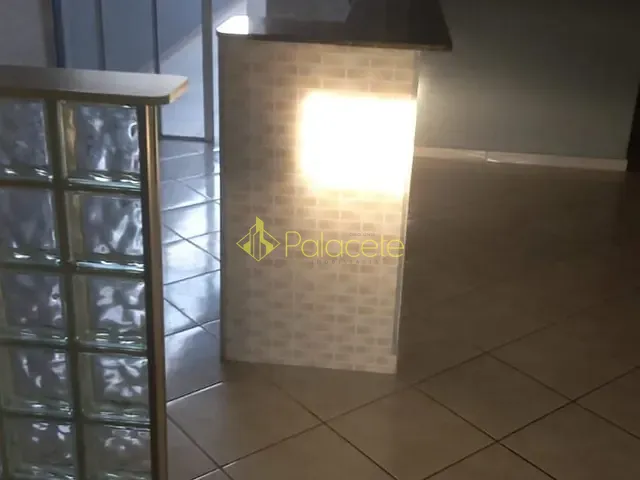 Casa com 125m² 2 quartos e 1 banheiro, à venda, no bairro Residencial e Comercial Laerte Asumpção em Pindamonhangaba