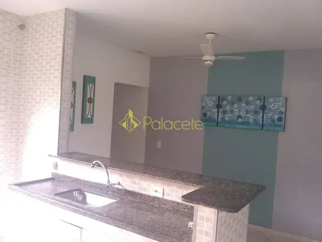 Casa com 125m² 2 quartos e 1 banheiro, à venda, no bairro Residencial e Comercial Laerte Asumpção em Pindamonhangaba