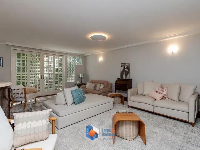 Casa com 530m² 5 quartos e 6 banheiros, à venda, no bairro Jardim dos Estados em São Paulo