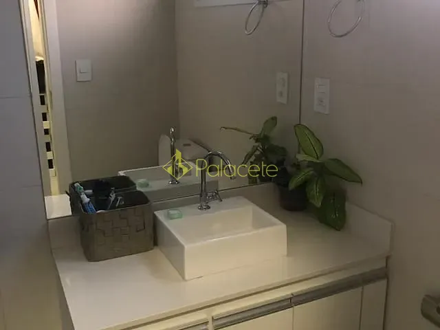 Casa 2 quartos e 1 banheiro, à venda, no bairro Jardim Continental em Taubaté