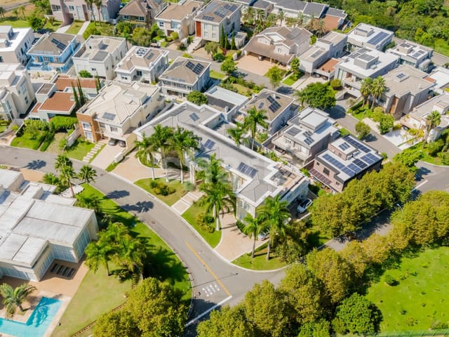 Casa 5 quartos e 7 banheiros, à venda, no bairro Tamboré em Barueri