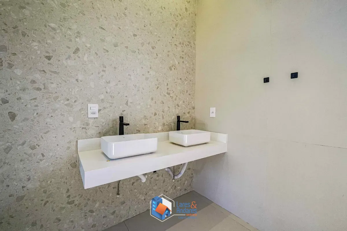 Casa, 3 quartos, 200 m² - Foto 14