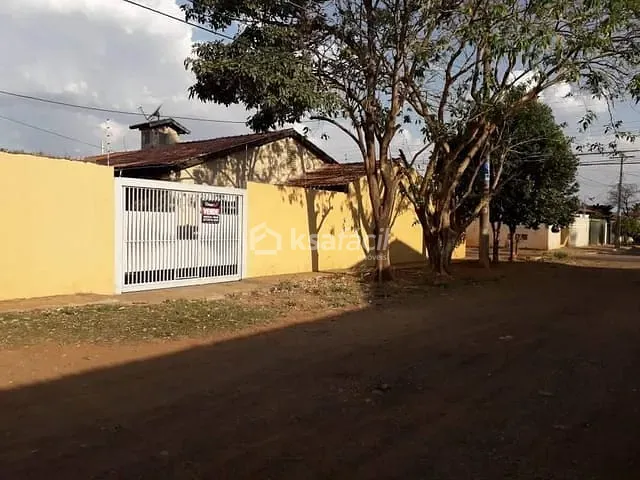 Casa com 595m² 4 quartos e 3 banheiros, à venda, no bairro Parque Residencial União em Campo Grande