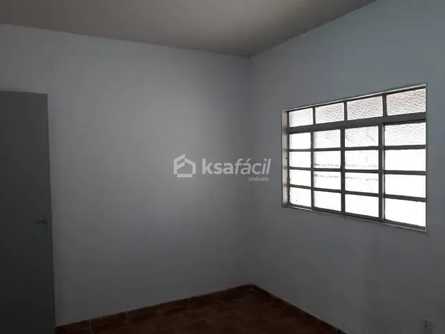 Casa com 595m² 4 quartos e 3 banheiros, à venda, no bairro Parque Residencial União em Campo Grande