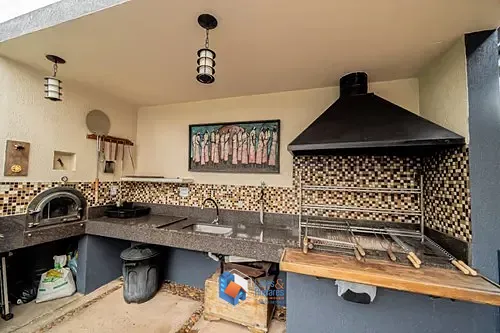 Casa, 3 quartos, 240 m² - Foto 32