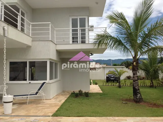 Casa com 1000m² 5 quartos e 6 banheiros, à venda, no bairro Praia das Palmeiras em Caraguatatuba