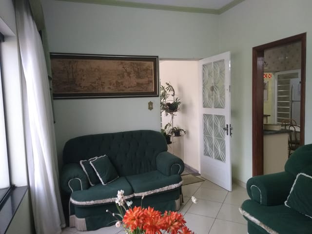 Casa com 250m² 3 quartos e 4 banheiros, à venda, no bairro Estiva em Taubaté