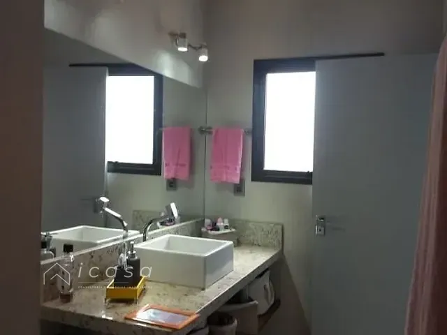 Casa com 253m² 3 quartos e 3 banheiros, à venda, no bairro Village das Flores em Caçapava