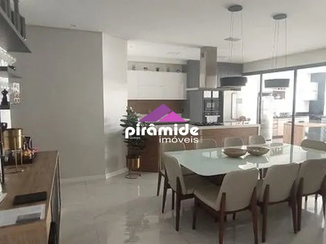 Casa com 760m² 5 quartos e 7 banheiros, à venda, no bairro Urbanova em São José dos Campos